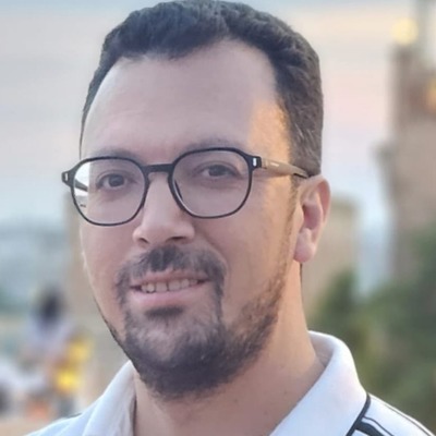 Dr. Mehmet Akif İnci
